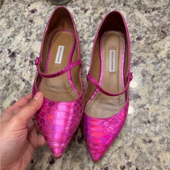 Tabitha Simmons Fuscia Pink Holographic Mary Jane Flats Sandals made in Italy - Picture 11 of 14
